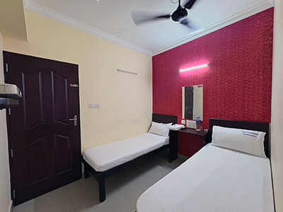 affordable non ac rooms in Kayamkulam
